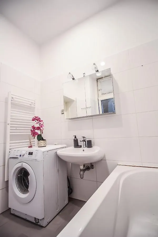 XX Family Apartment In Praterstern Area Dw3 Vienna